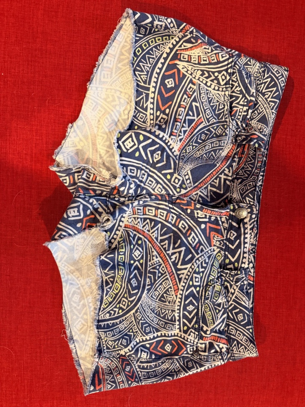 lei Ashley Lowrise Aztec-Print Shorts in Navy, White & Coral